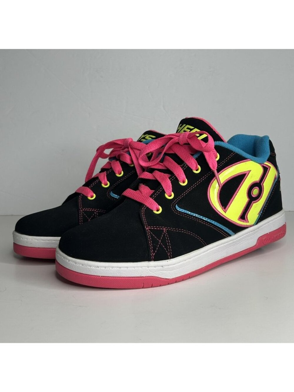 Heelys Propel 2.0 Shoes Womens Size 9 Black Pink Roller Skate Sneakers 770512